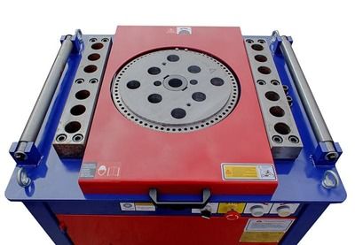 вид модели станок для гибки арматуры vektor gw42sa (c доводчиком)