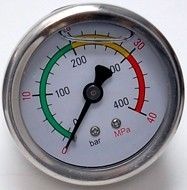 вид модели манометр  для окрасочных аппаратов dp-637pg