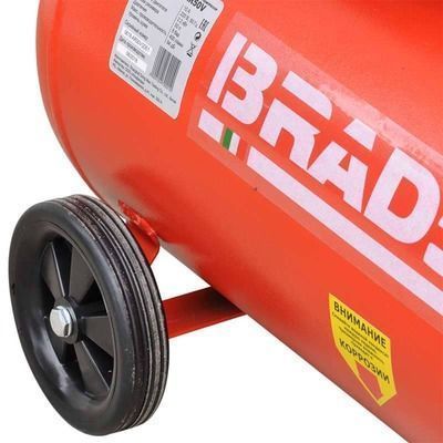вид модели воздушный компрессор brado ar50v