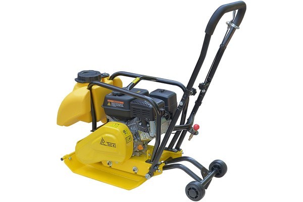 Виброплита TSS-VP70TL (колесный комплект, бак) вид модели виброплита tss-vp70tl (колесный комплект, бак)