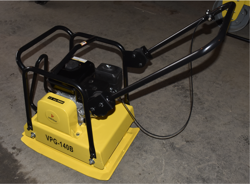 вид модели виброплита vektor vpg-140b