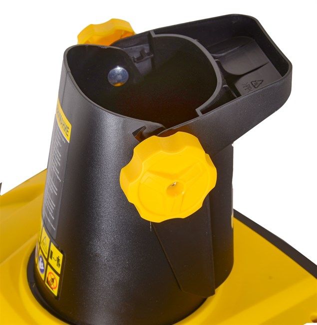 Снегоуборщик электрический Huter SGC 2500EL вид модели снегоуборщик электрический huter sgc 2500el