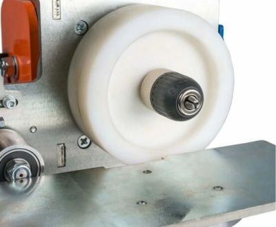 вид модели патрон для сверления к гриндеру спутник