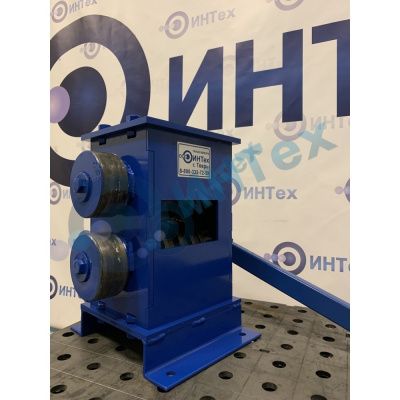 вид модели станок усиление профильной трубы (4 ручья)