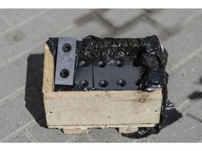 вид модели ножи для рубочного станка смж-172 110х40х18 с резьбой под болт м10  (сталь 6хв2с)